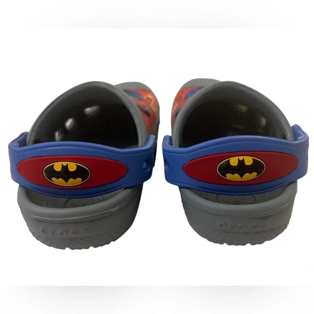 Crocs BATMAN Little Boys Size 4/5 C Comic DC Shoes Sandals Clogs Rare Children - Picture 6 of 8